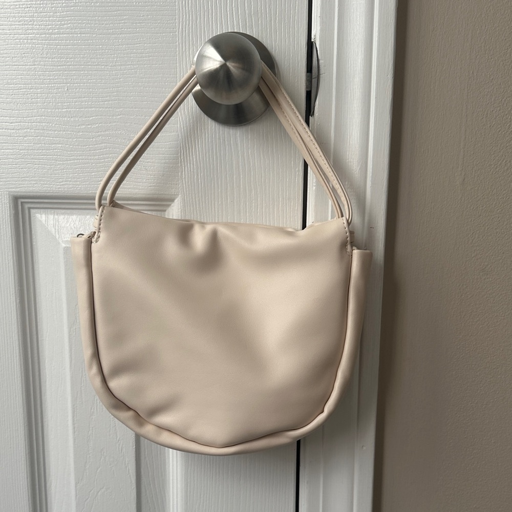 Elegant Cream Women's Bag